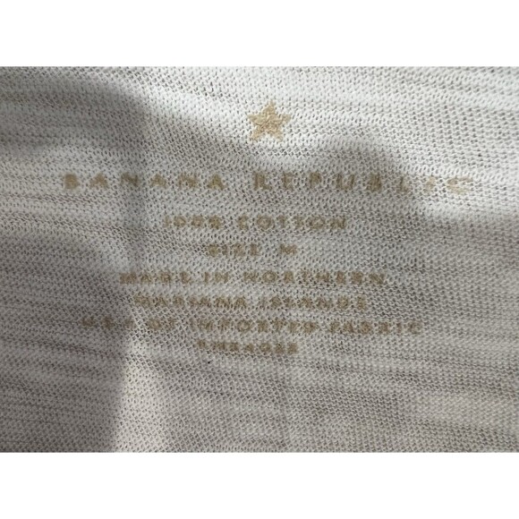 Banana Republic women's Cream short-sleeve v-neck wrap-style top blouse Medium - Picture 4 of 4